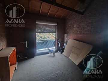 2 PH   CON  COCHERA   Y SUBUELO EN VENTA
