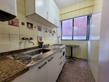 Bolaños al 200 - Depto en  alquiler, 3 ambientes, Barrio de Floresta - Bajisimas expensas!