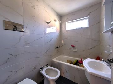 Bolaños al 200 - Depto en  alquiler, 3 ambientes, Barrio de Floresta - Bajisimas expensas!