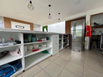Gran Oportunidad de Inversión Local comercial en Venta Condominio Buenaventura - Cuenca