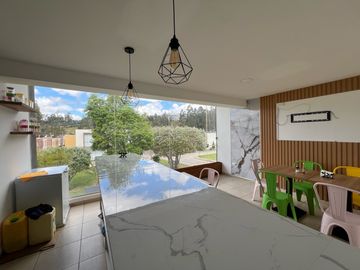 Gran Oportunidad de Inversión Local comercial en Venta Condominio Buenaventura - Cuenca
