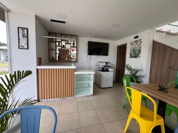 Gran Oportunidad de Inversión Local comercial en Venta Condominio Buenaventura - Cuenca