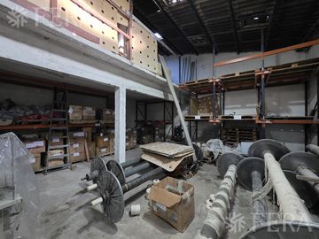 Alquiler galpón de 500 m2 en Wilde