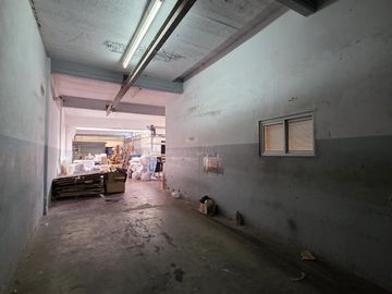 Alquiler galpón de 500 m2 en Wilde