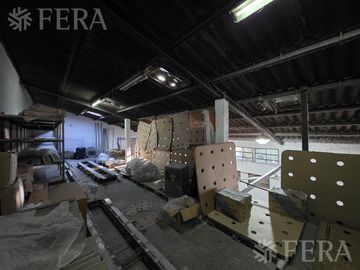 Alquiler galpón de 500 m2 en Wilde