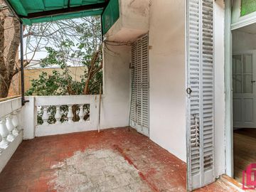 Venta Ph 4 amb con escritorio en Flores con proyección
