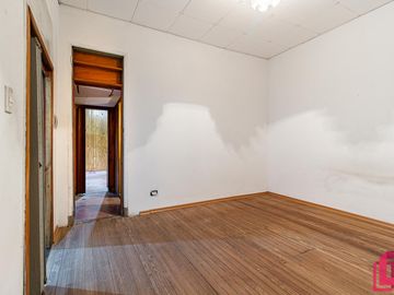 Venta Ph 4 amb con escritorio en Flores con proyección