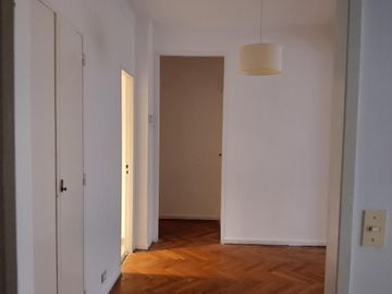 Alquiler - Departamento - Recoleta - 3 ambientes bien distribuidos y con mucho espacio