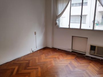 Alquiler - Departamento - Recoleta - 3 ambientes bien distribuidos y con mucho espacio