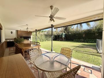 Casa a la Venta en Barrio Cerrado Las Victorias