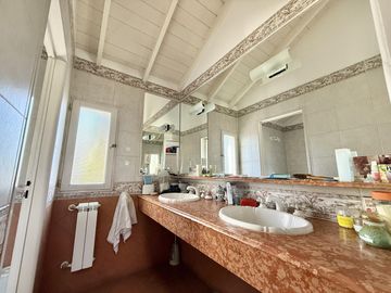 Casa a la Venta en Barrio Cerrado Las Victorias