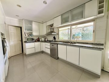 Casa a la Venta en Barrio Cerrado Las Victorias