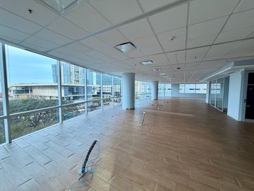 Oficina en Vicente López - 557m2 - Edificio Proa