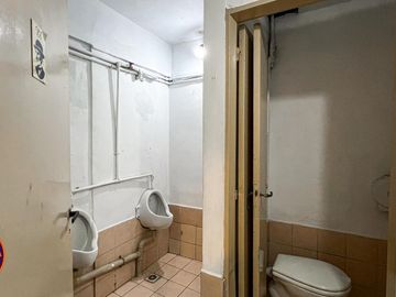 ALQUILER LOCAL GASTRONÓMICO HABILITADO – 150 M² – GALERÍA DEL VIEJO HOTEL