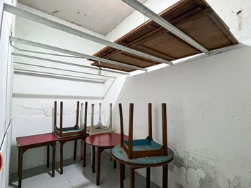 ALQUILER LOCAL GASTRONÓMICO HABILITADO – 150 M² – GALERÍA DEL VIEJO HOTEL