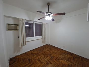 Departamento dos ambientes en alquiler.