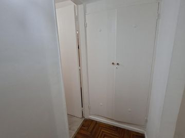 Departamento dos ambientes en alquiler.