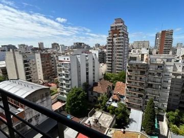 2 amb. c/balcón, piso alto, excelente ubicación
