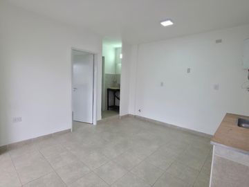 ALQUILER DPTO DOS AMBIENTES EN LLAVALLOL
