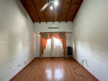 Duplex al fte 4 amb c garage en Villa Luzuriaga