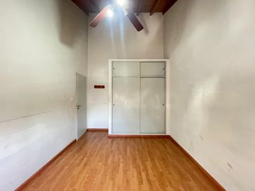Duplex al fte 4 amb c garage en Villa Luzuriaga