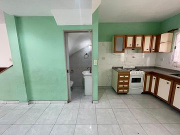 Duplex al fte 4 amb c garage en Villa Luzuriaga