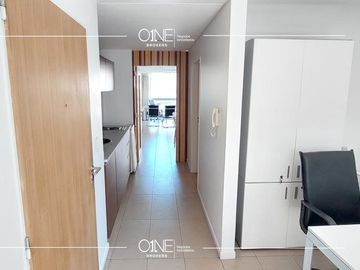 Oficina IMPECABLE con muebles lista para empezar a trabajar  - Recoleta