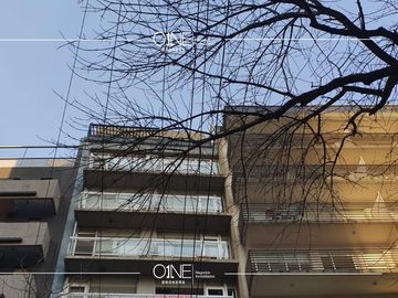 Oficina IMPECABLE con muebles lista para empezar a trabajar  - Recoleta