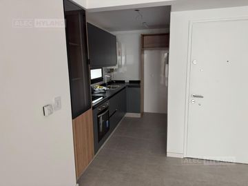 Departamento en alquiler con pileta y cochera, en Beccar, San Isidro