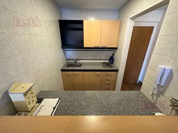 Alquiler - Departamento - Monoambiente dividido - Las Heras 2000 - Recoleta