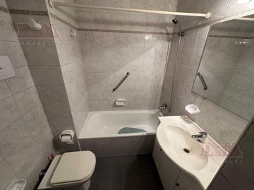 Alquiler - Departamento - Monoambiente dividido - Las Heras 2000 - Recoleta