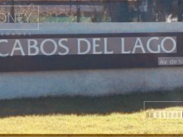 Lote al agua en barrio Cabos del Lago - Nordelta