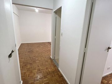 Muy buen depto./Oficina de dos ambientes  - Apto Profesional - 39m2