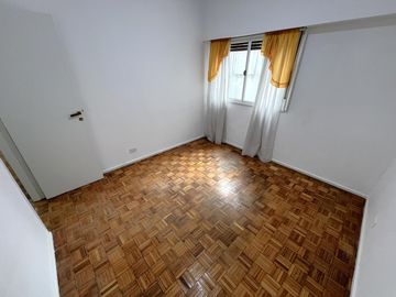 Muy buen depto./Oficina de dos ambientes  - Apto Profesional - 39m2