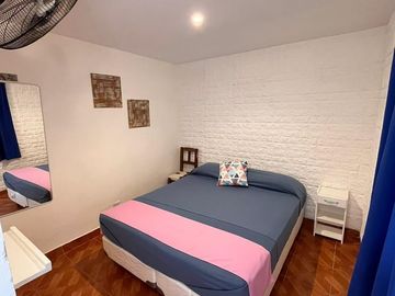 Casa / Hospedaje en Venta - 13 ambientes - Fondo de Comercio - Costa Atlántica - Villa Gesell