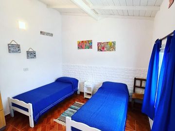 Casa / Hospedaje en Venta - 13 ambientes - Fondo de Comercio - Costa Atlántica - Villa Gesell