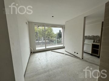 VENTA DEPARTAMENTO 3 DORMITORIOS EN CONDOMINIO CON BALCÓN Y AMENITIES EN CONSTRUCCIÓN - FUNES