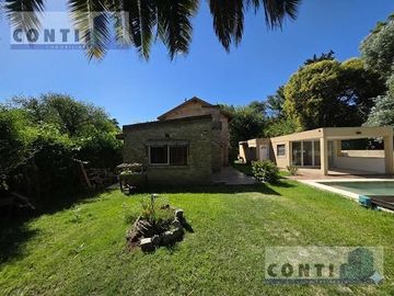 Casa e sobre Ruta 26 en Ingeniero Maschwitz