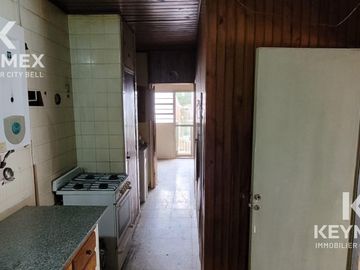 Casa con consultorio o dependencia en venta, Berisso