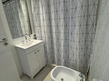 Alquiler departamento 2 ambientes amoblado en San Nicolas | Frente al obelisco