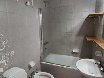 Departamento en Alquiler con cochera