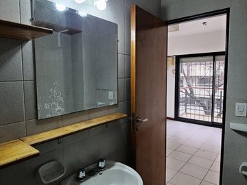Departamento en Alquiler con cochera