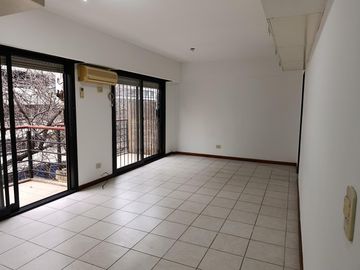 Departamento en Alquiler con cochera
