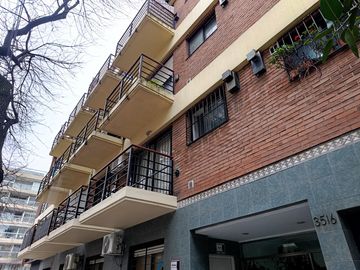 Departamento en Alquiler con cochera