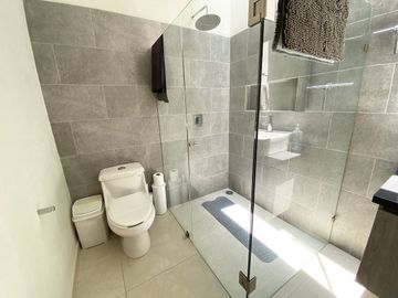 CASA EN VENTA CASA FUERTE TLAJOMULCO DE ZUÑIGA JALISCO