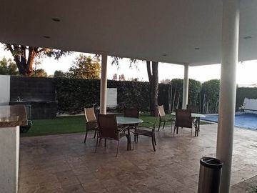Renta Excelente Casa en Coto Zona Real 3 recámaras