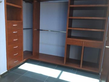 SE RENTA PRECIOSA CASA EN LOMAS DE CHAPULTEPEC!!