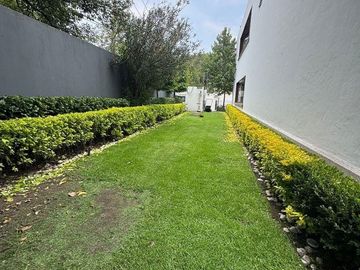 SE RENTA PRECIOSA CASA EN LOMAS DE CHAPULTEPEC!!