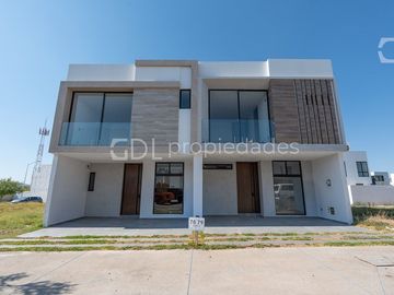 ALVA RESIDENCIAL CASA NUEVA EN VENTA