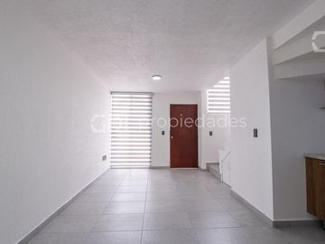 PARQUE REAL CASA RECIÉN DETALLADA EN VENTA